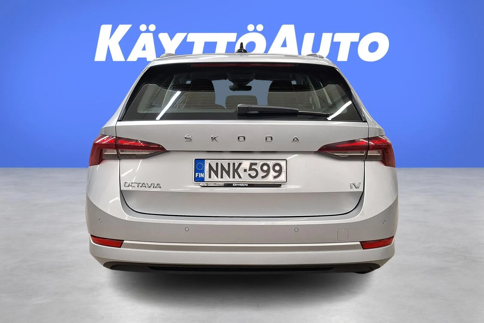 Skoda Octavia NNK-599 carousel image