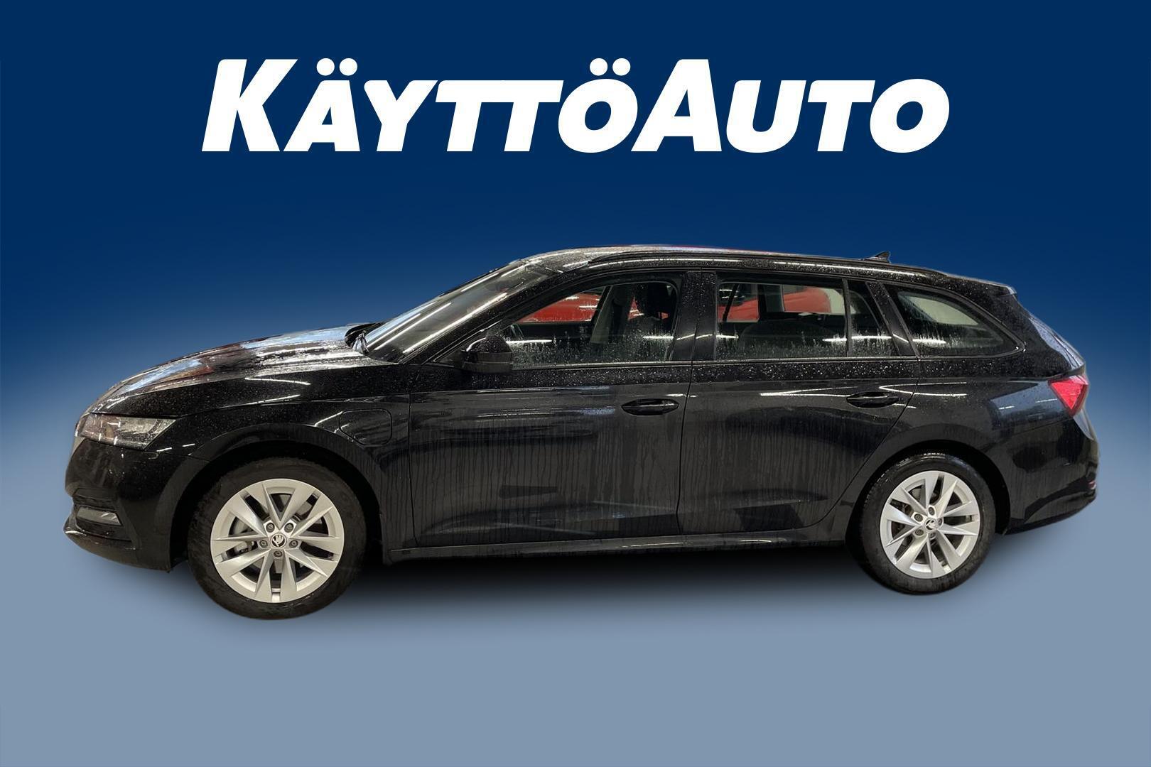 Skoda Octavia 2023, photo 3/17
