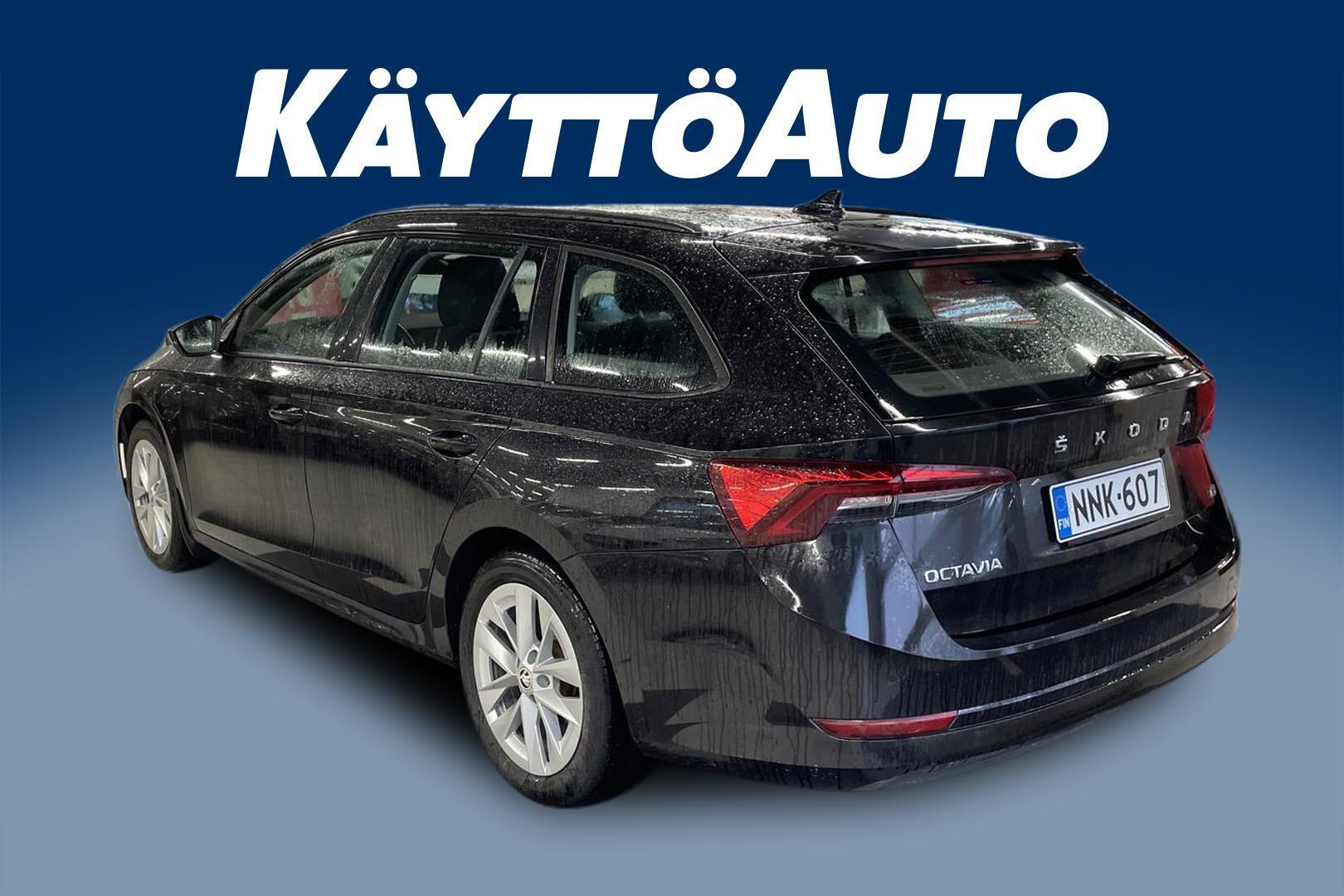 Skoda Octavia 2023, photo 5/17