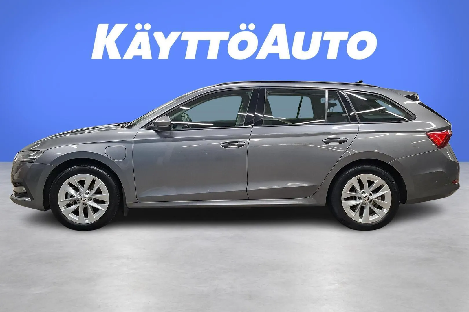 Skoda Octavia NNK-628 carousel image