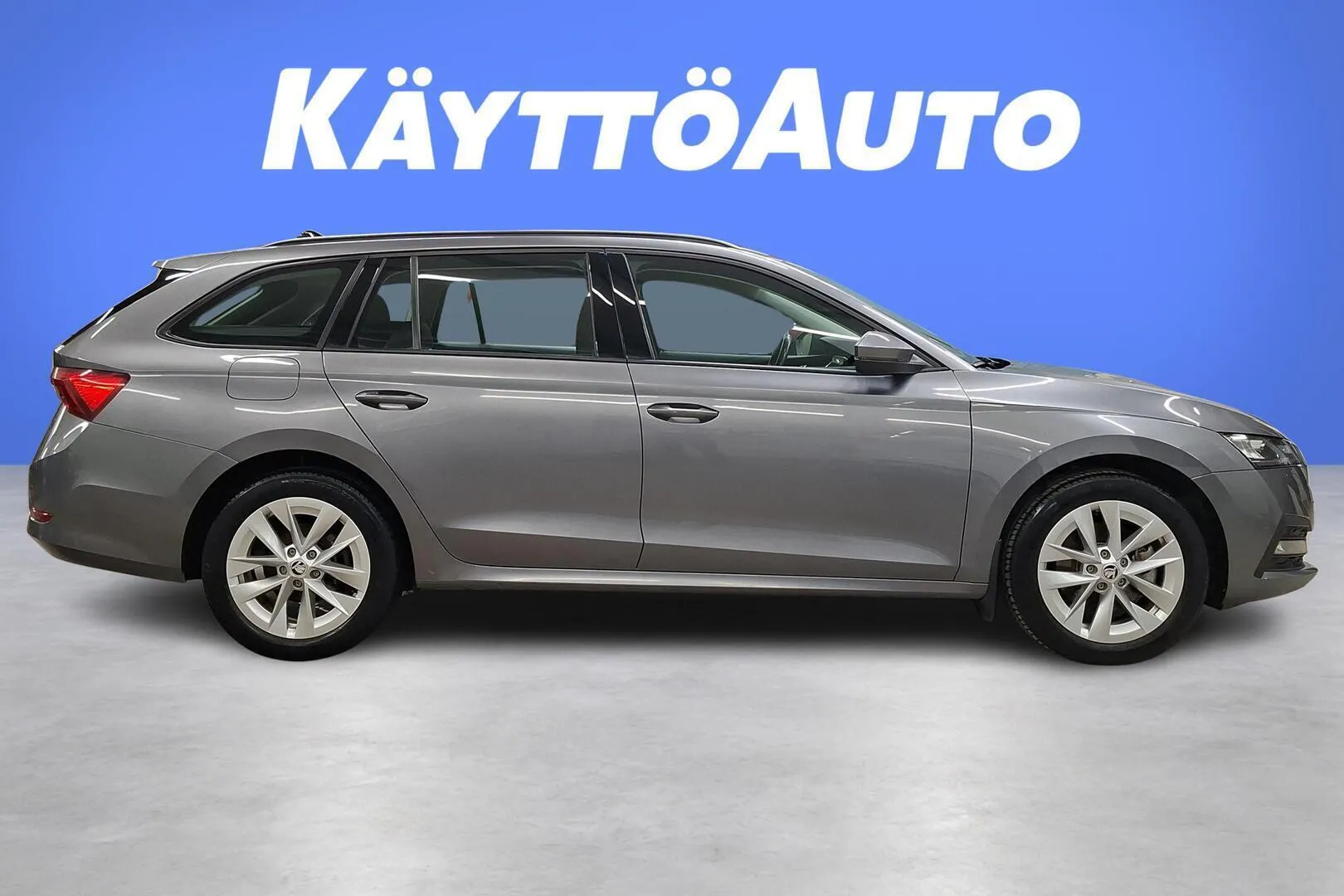 Skoda Octavia NNK-628 carousel image