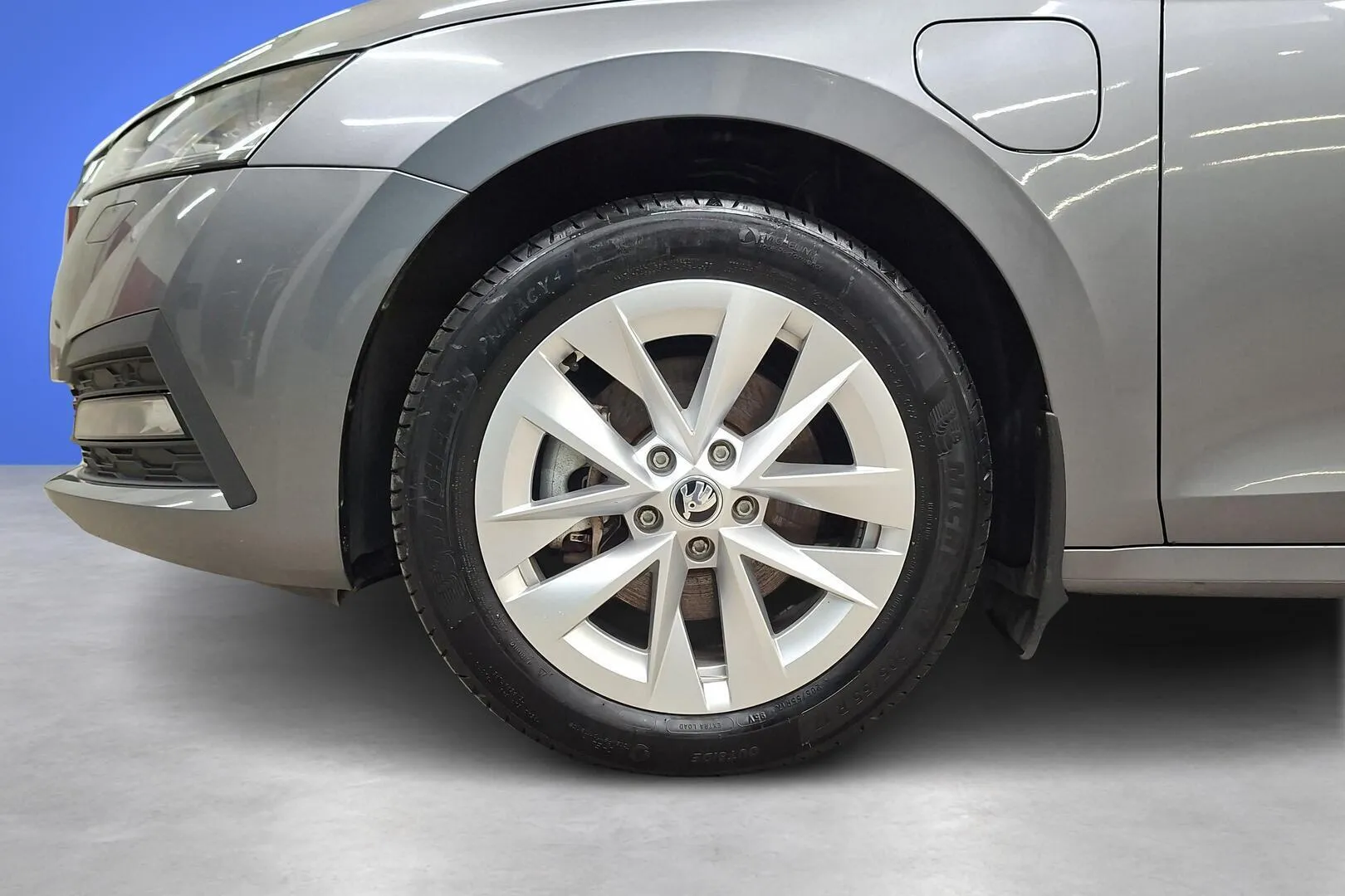 Skoda Octavia NNK-628 carousel image