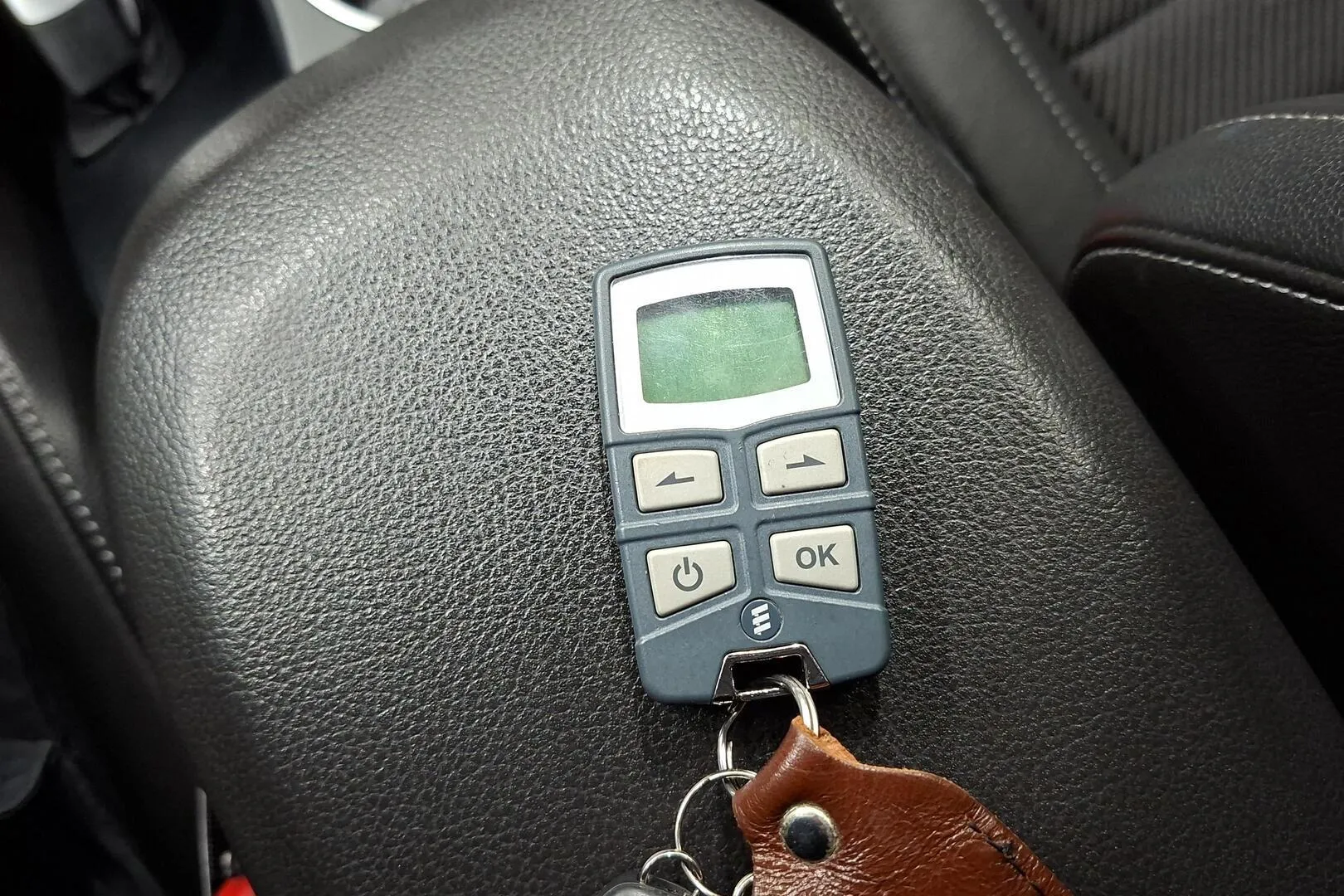 Ford Kuga KMO-430 carousel image
