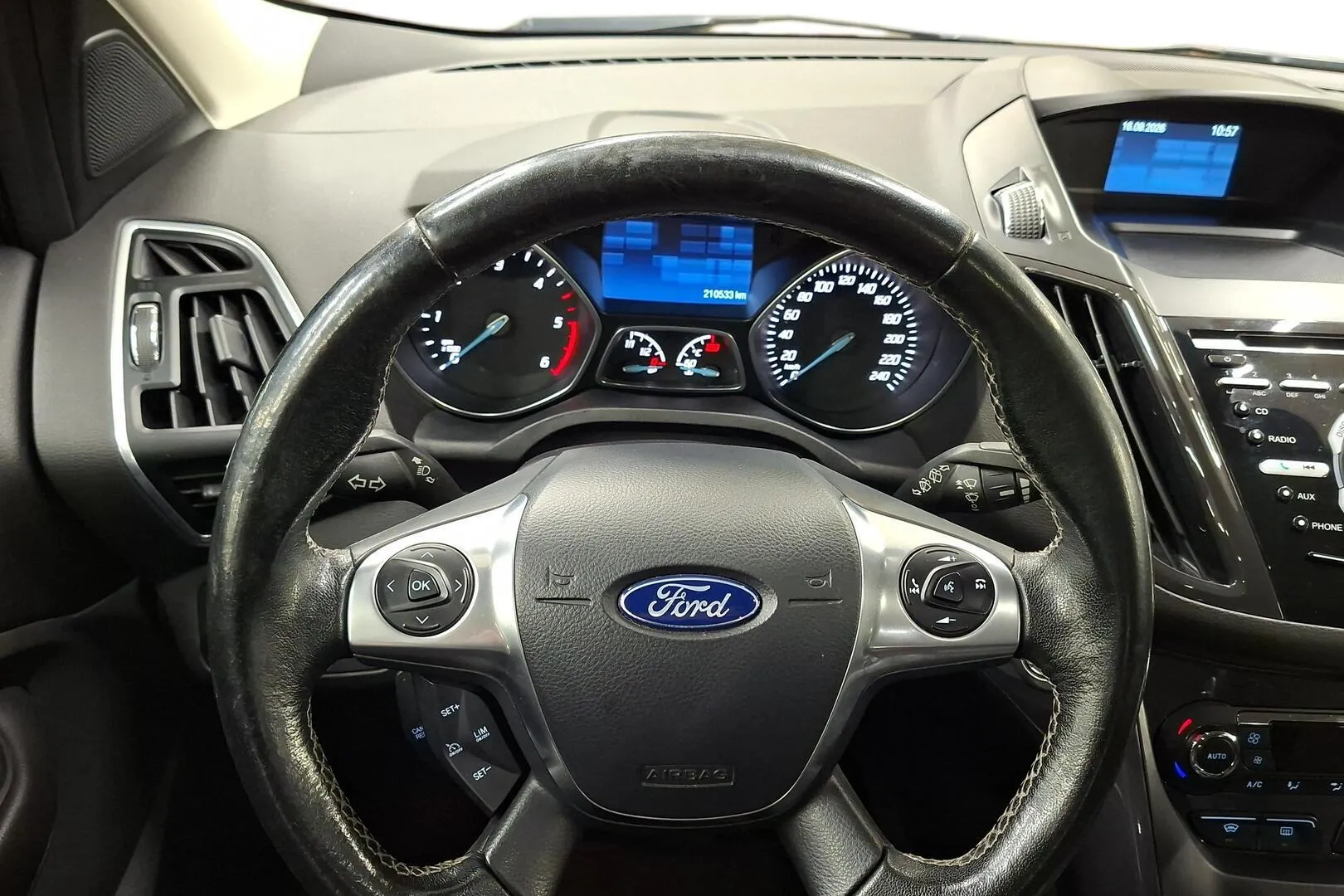 Ford Kuga KMO-430 carousel image