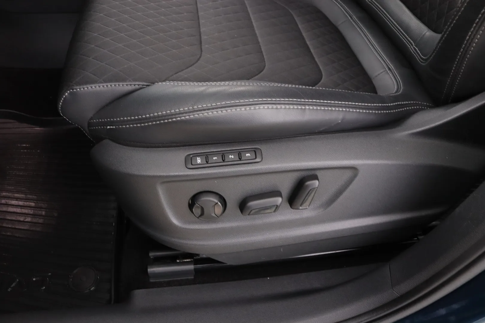 Skoda Kodiaq ETO-349 carousel image