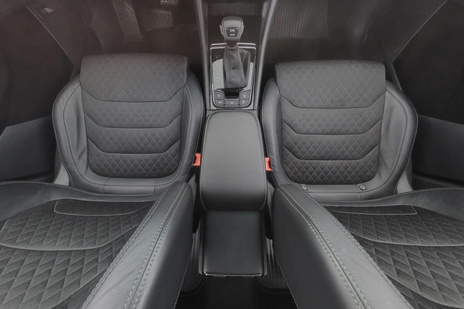 Skoda Kodiaq ETO-349 carousel image