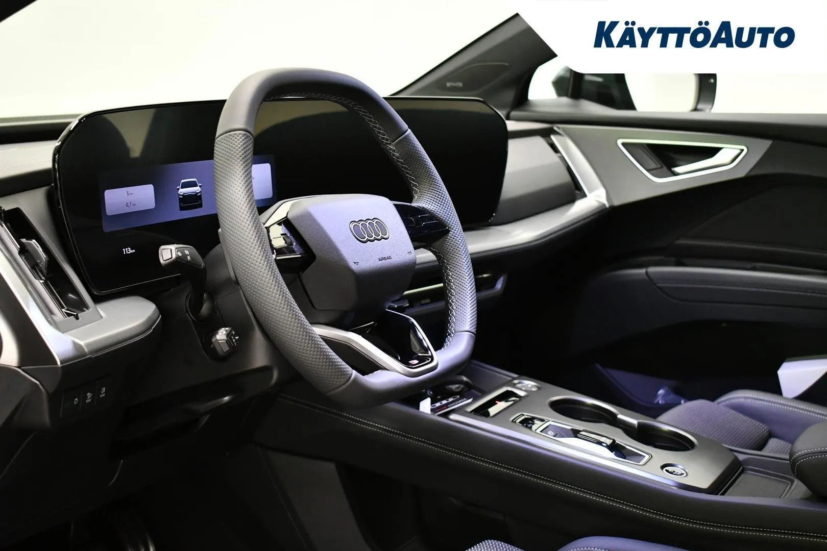 Audi Q4 e-tron LTT-739 carousel image