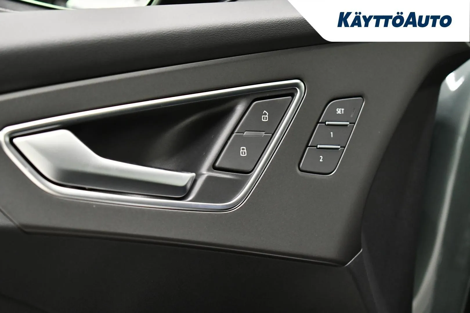 Audi Q4 e-tron LTT-739 carousel image