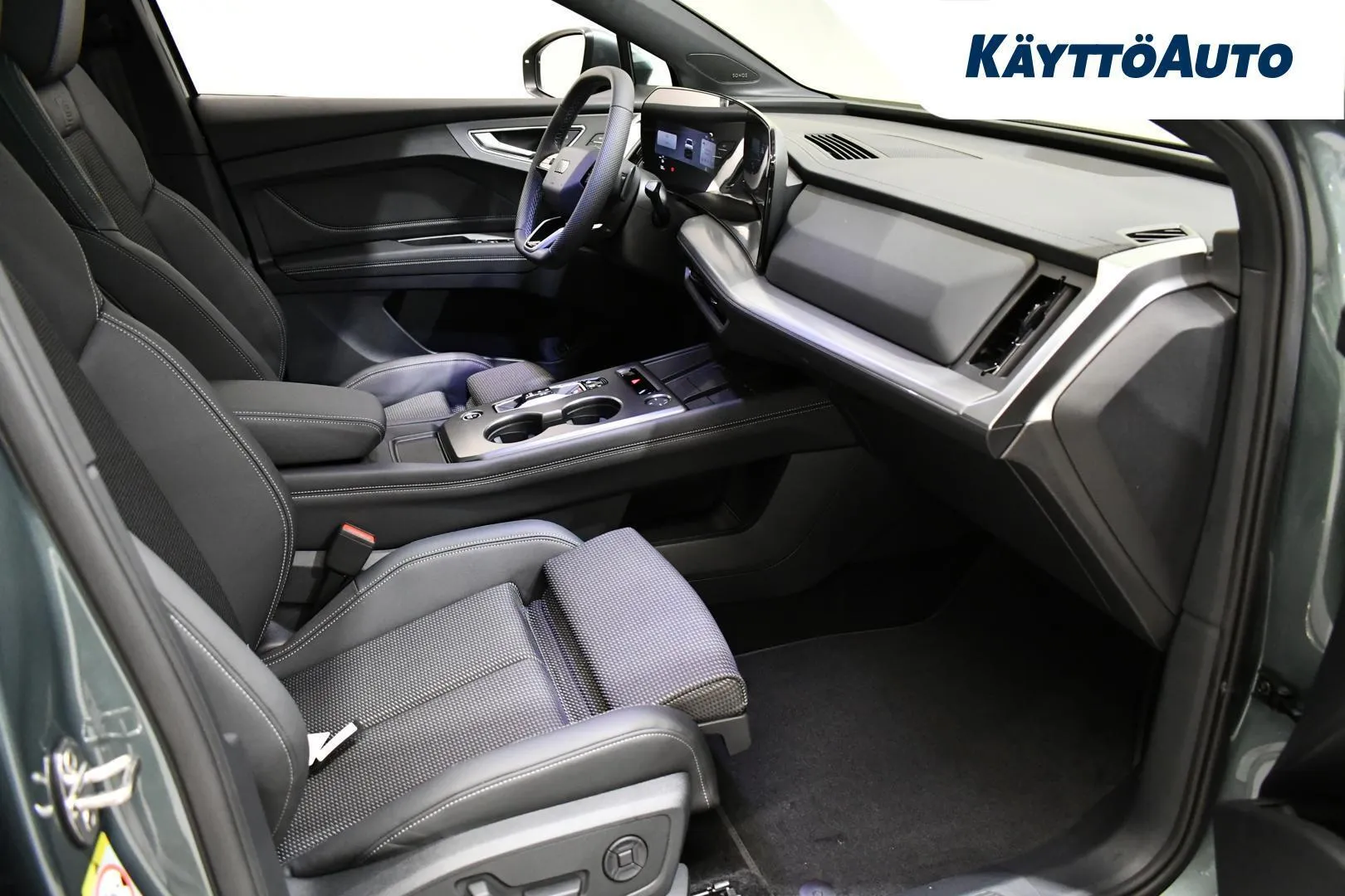 Audi Q4 e-tron ITE-850 carousel image