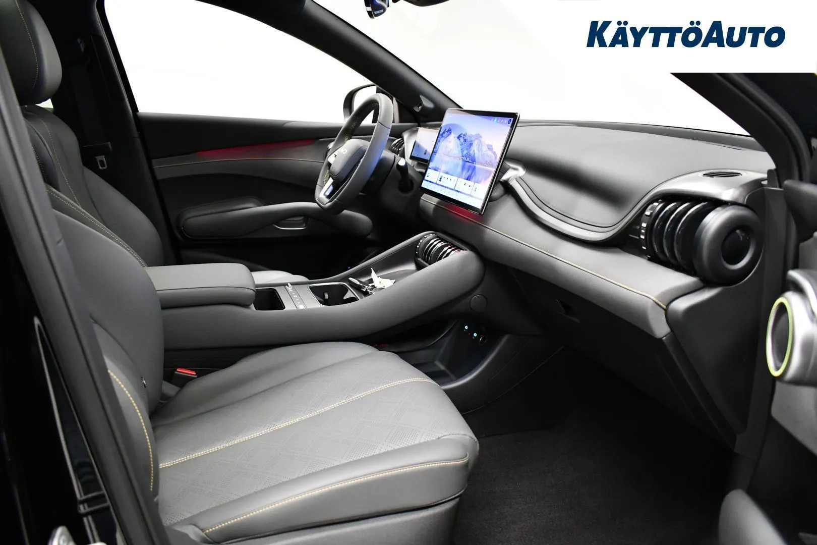 BYD Atto 3 GRO-424 carousel image