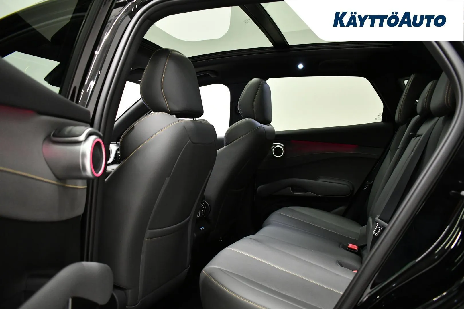 BYD Atto 3 GRO-424 carousel image