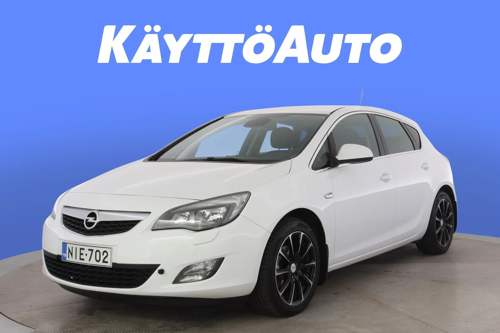 Opel Astra NIE-702 carousel image