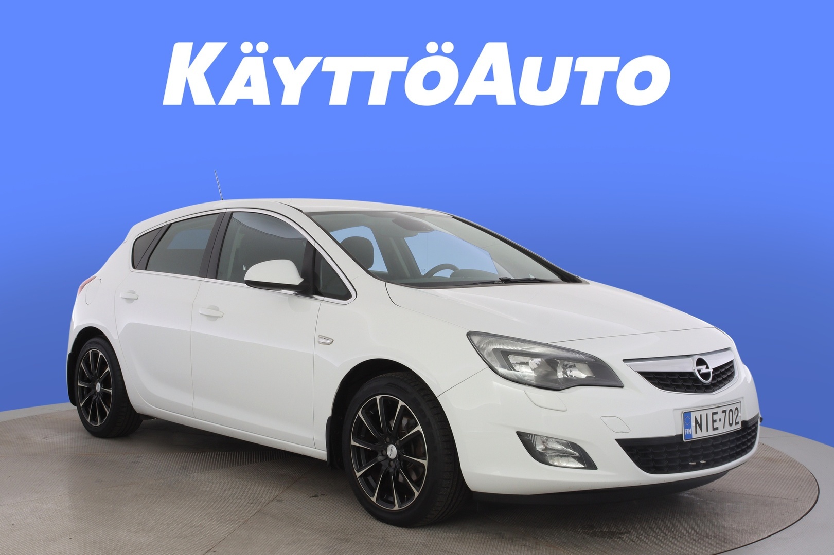 Opel Astra 2011, photo 7/30