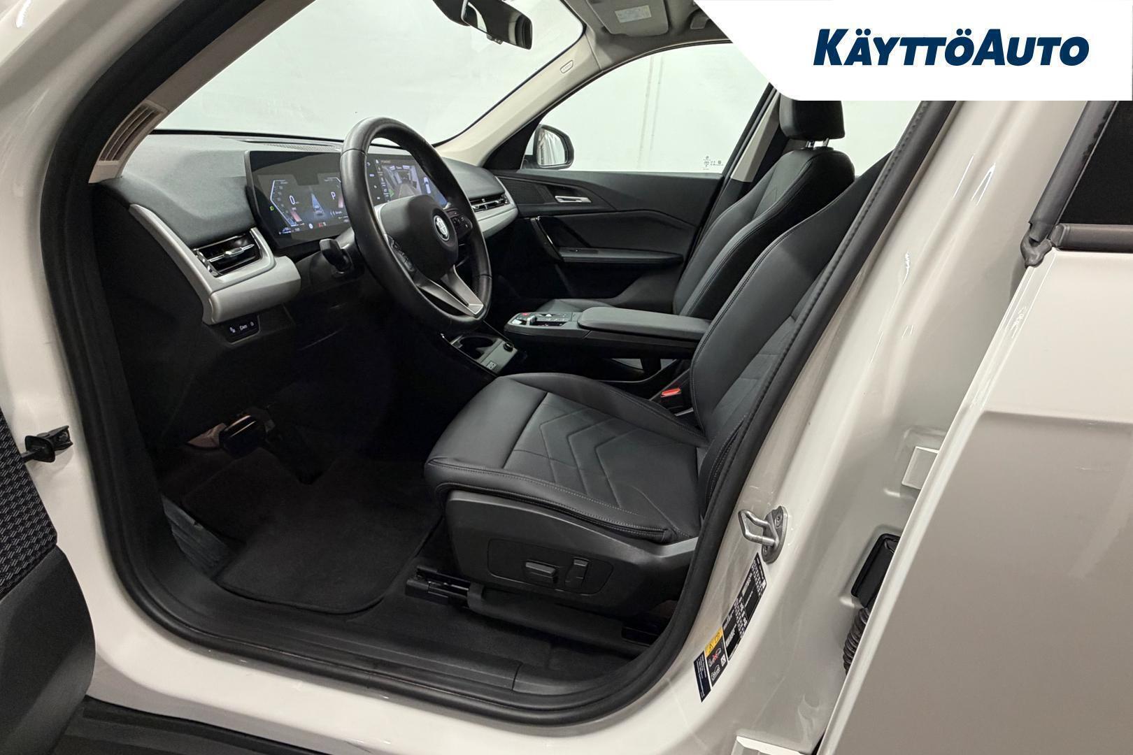 BMW X1 U11 25e xDrive Charged Edition 2023, kuva 7/30