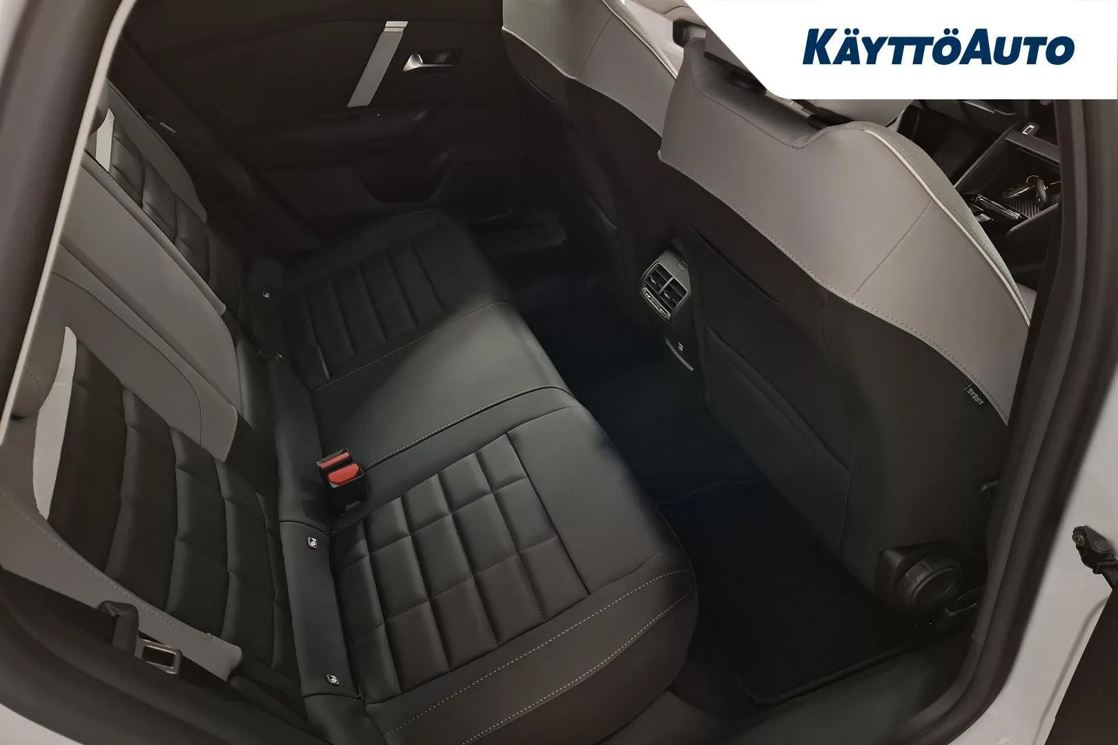 Citroen C4 ITA-720 carousel image