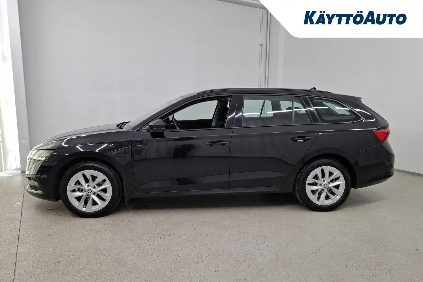 Skoda Octavia SPT-816 carousel image