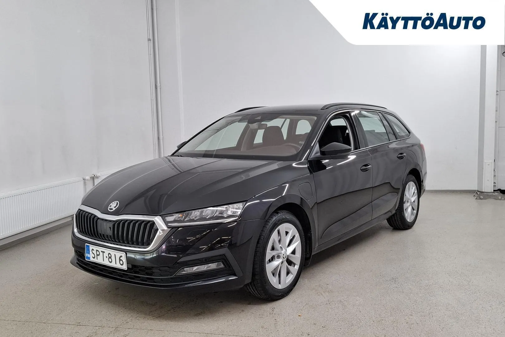 Skoda Octavia SPT-816 carousel image