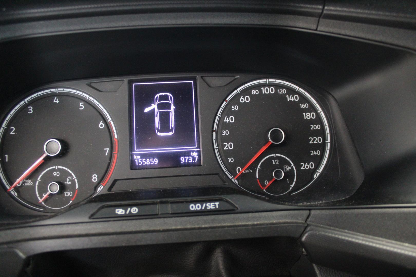 Volkswagen T-Cross 1,0 TSI 70 kW (95 hv) 2021, kuva 6/9