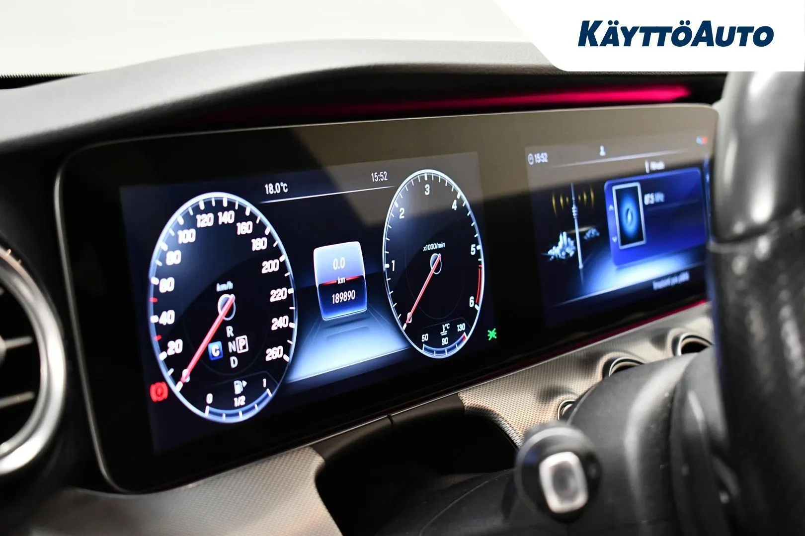 Mercedes-Benz E NKX-866 carousel image