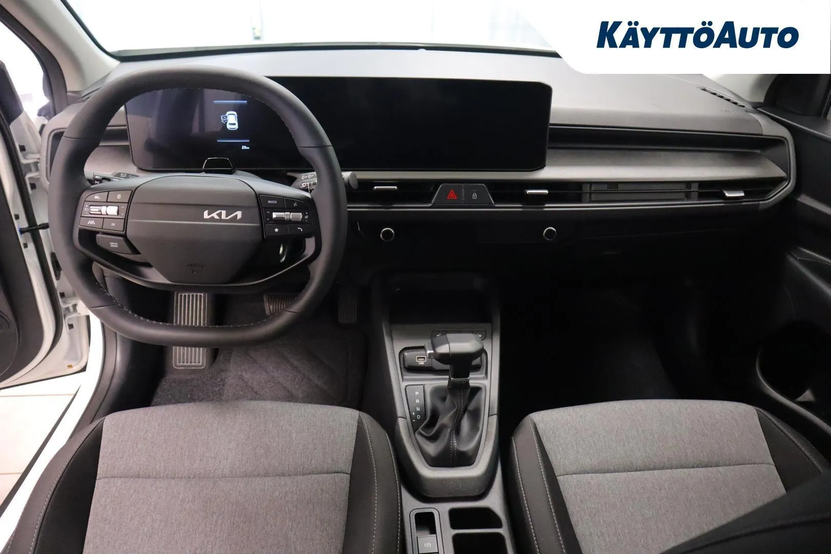 KIA STONIC ITE-690 carousel image