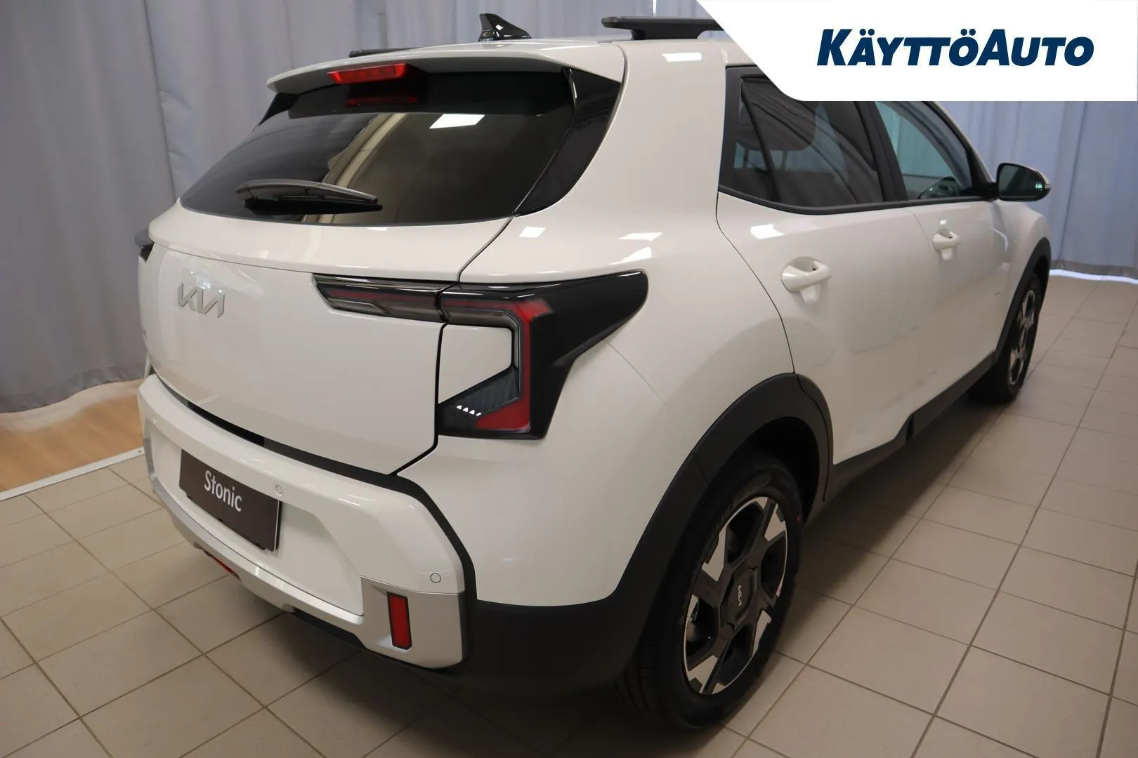 KIA STONIC ITE-690 carousel image