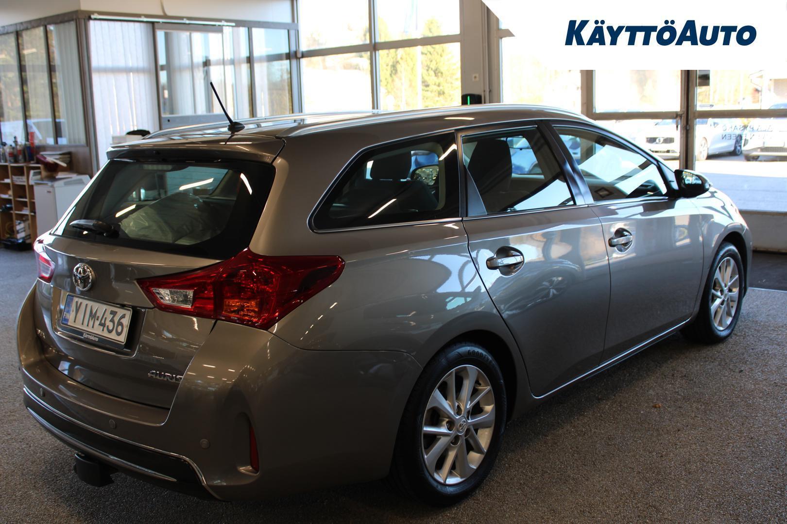 Toyota Auris 2013, kuva 5/22