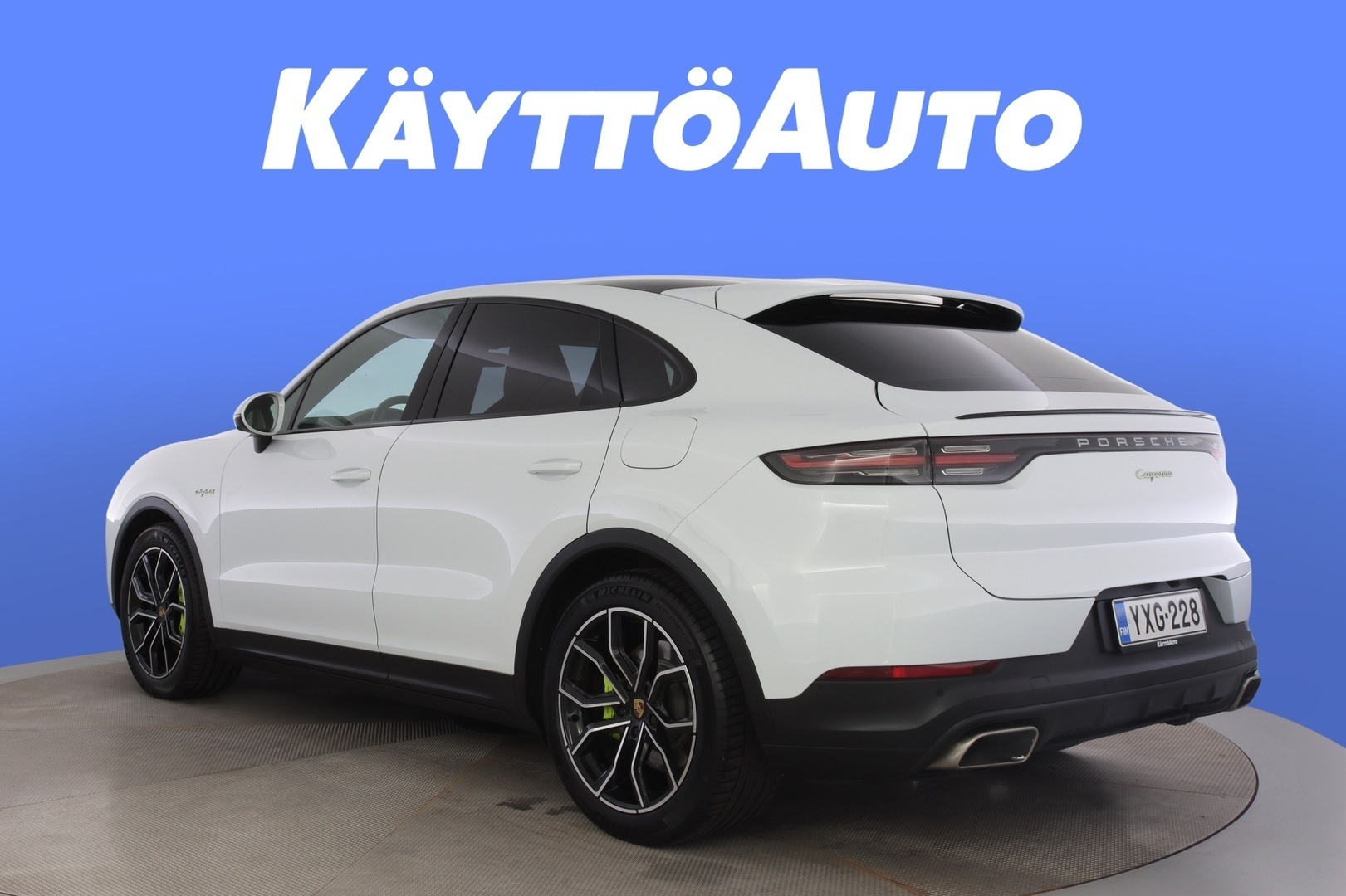 Porsche Cayenne E-Hybrid Coupé 2020, kuva 3/38