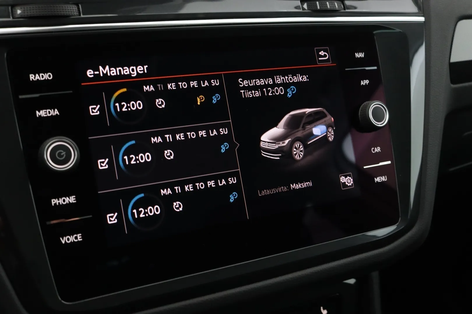 Volkswagen Tiguan NNM-489 carousel image