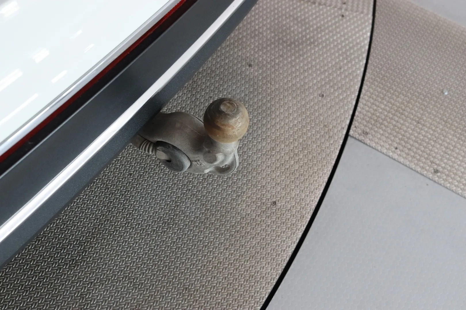 Volkswagen Tiguan NNM-489 carousel image