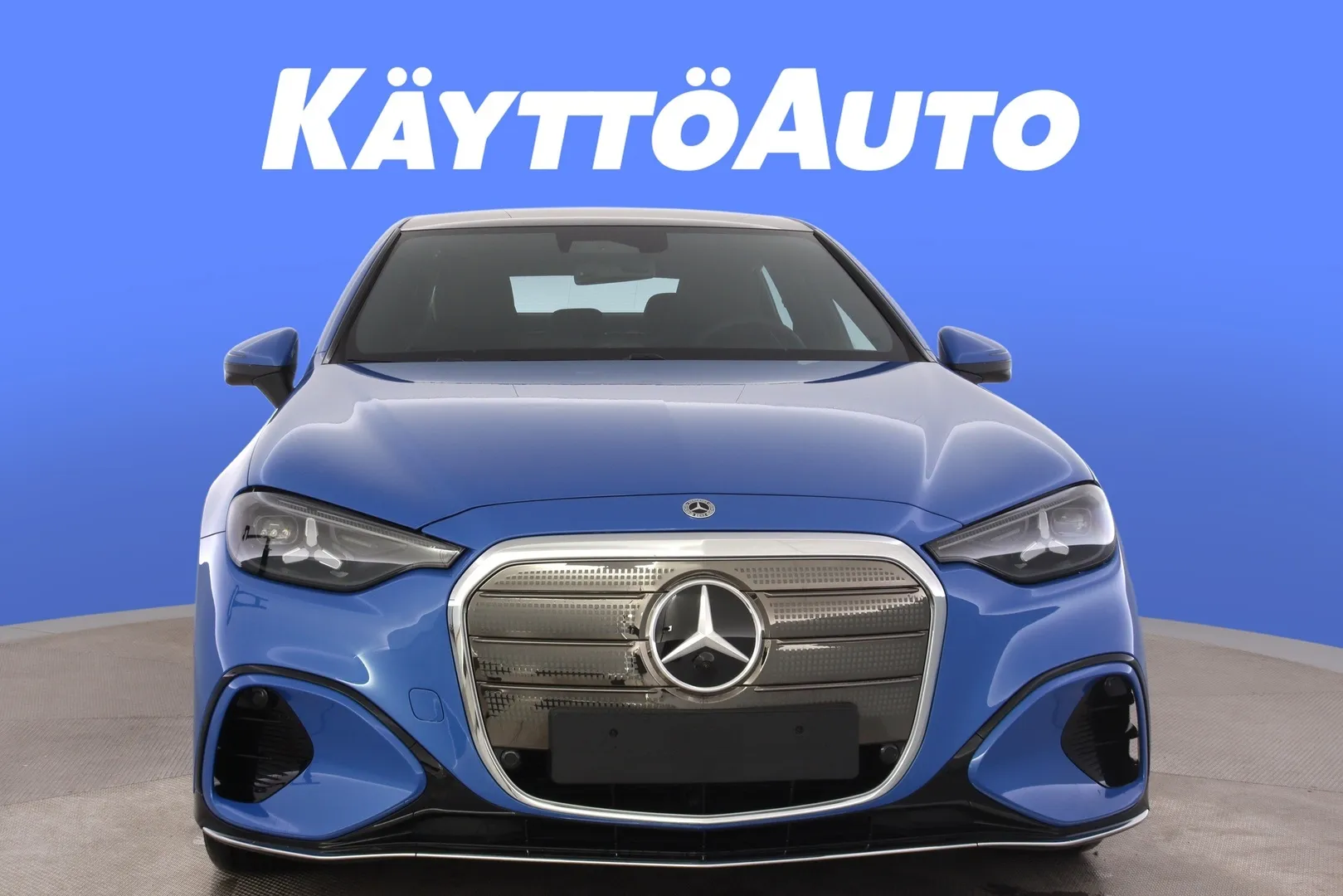 Mercedes-Benz C YMV-574 carousel image