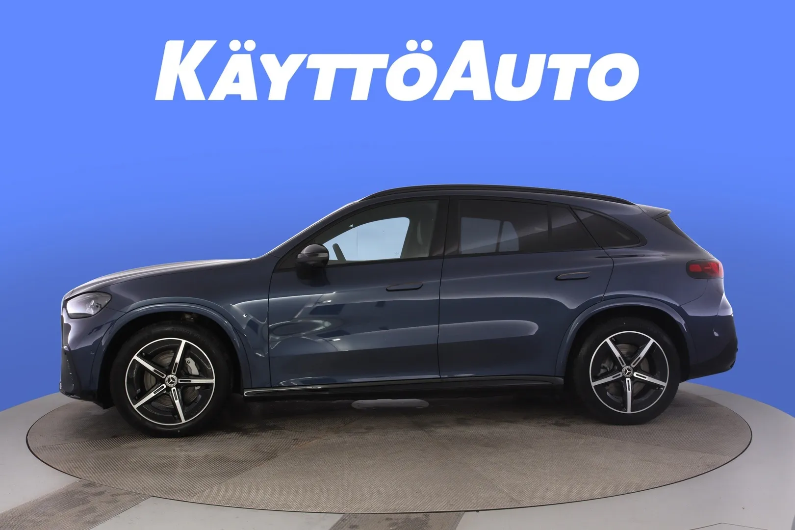 Mercedes-Benz GLC YMV-639 carousel image