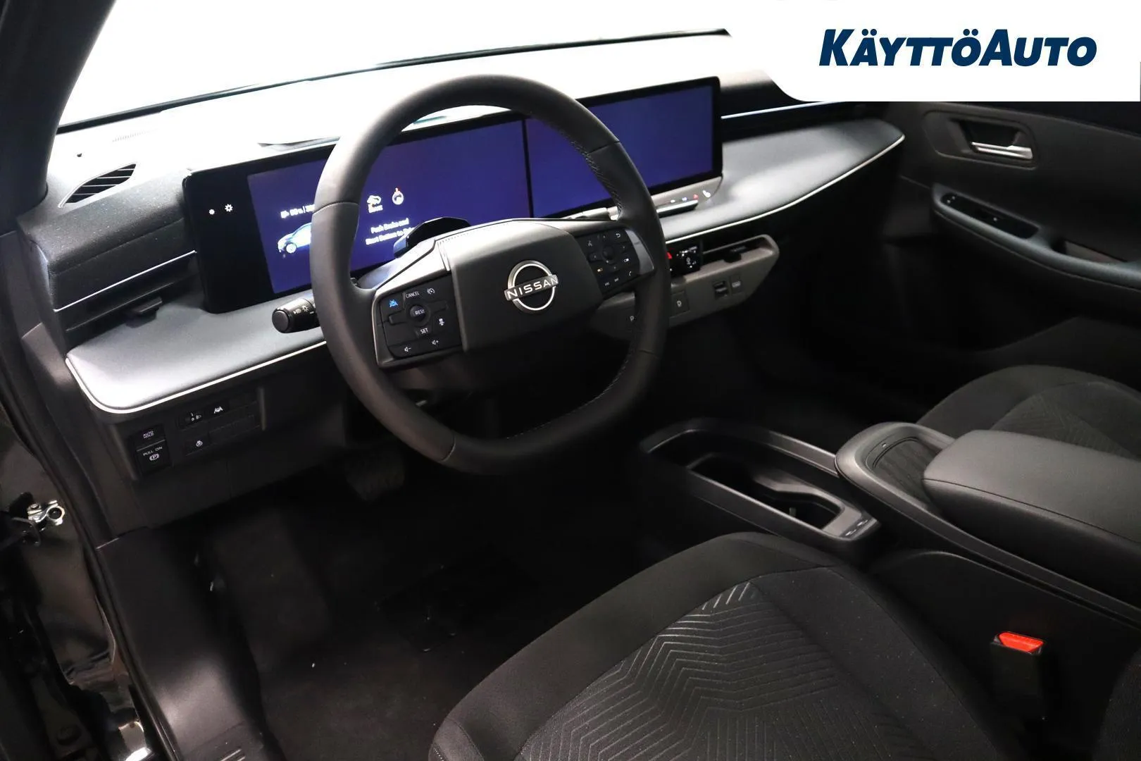 NISSAN LEAF ITJ-657 carousel image