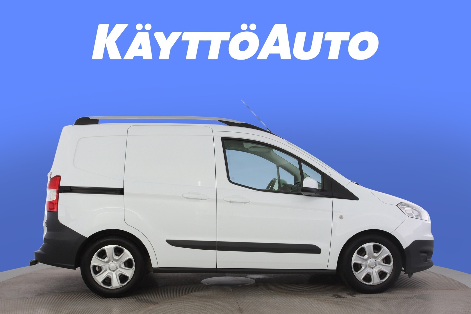 Ford Transit Courier 2016, photo 6/24