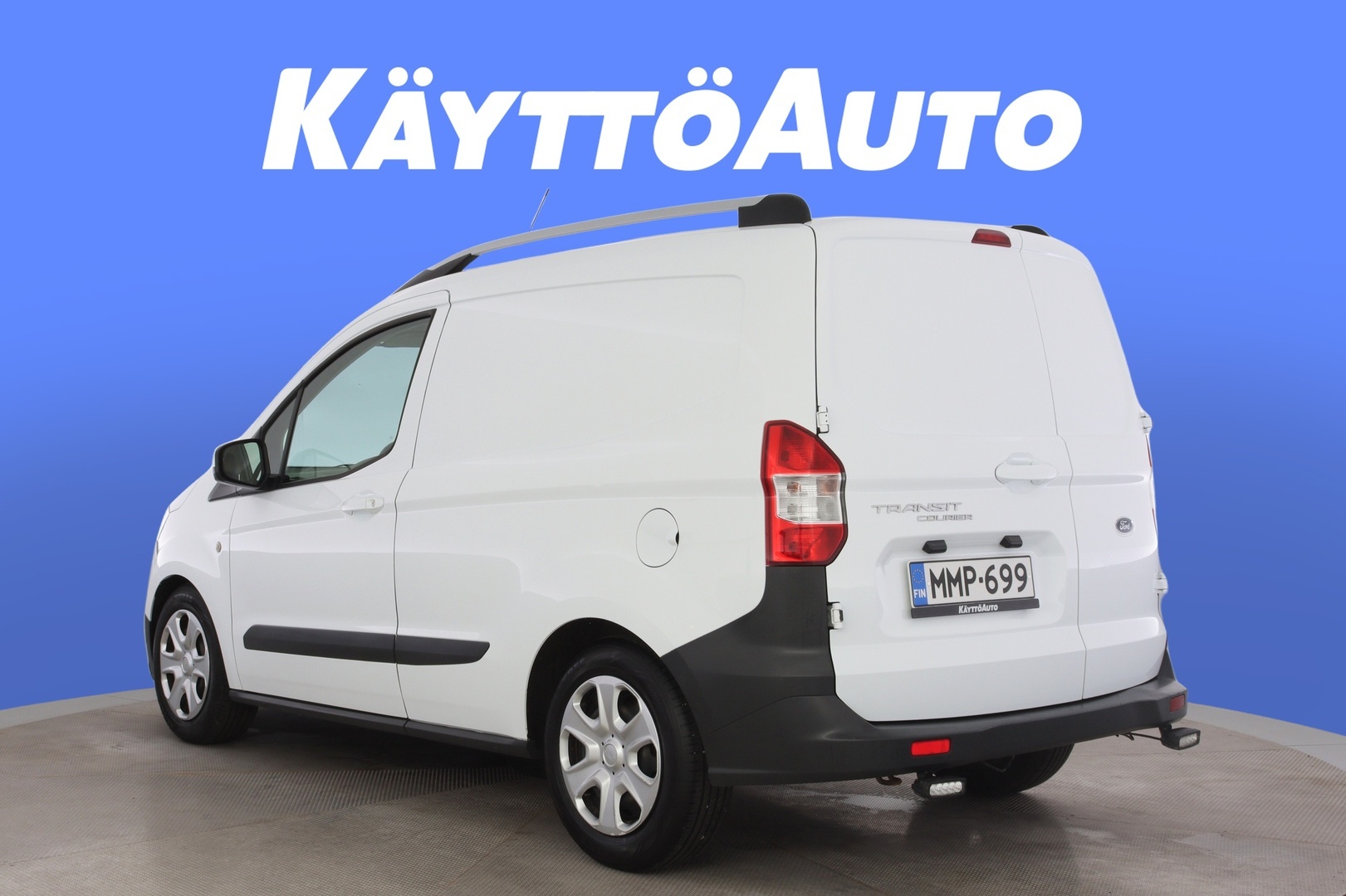 Ford Transit Courier 2016, photo 3/24