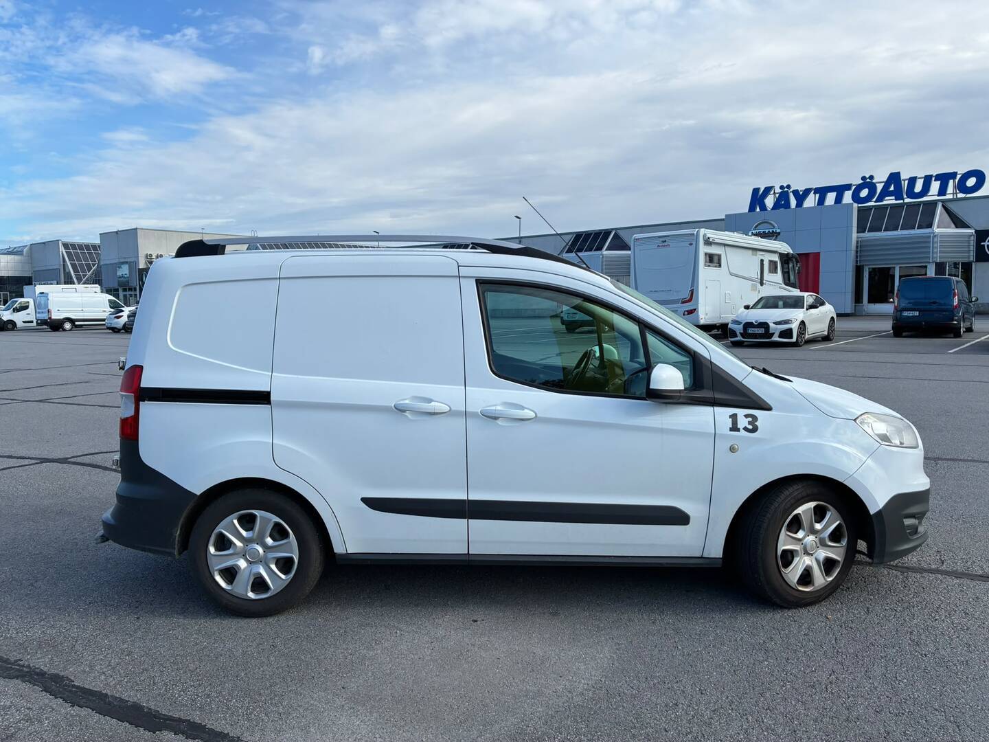 Ford Transit Courier 2016, photo 2/11