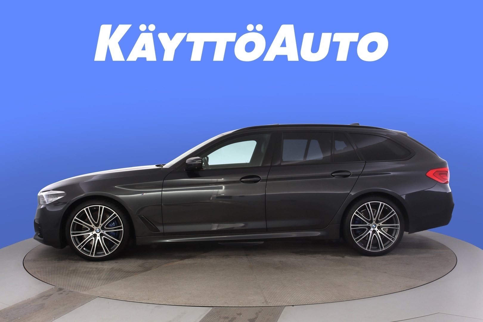 BMW 540 2019, kuva 2/40