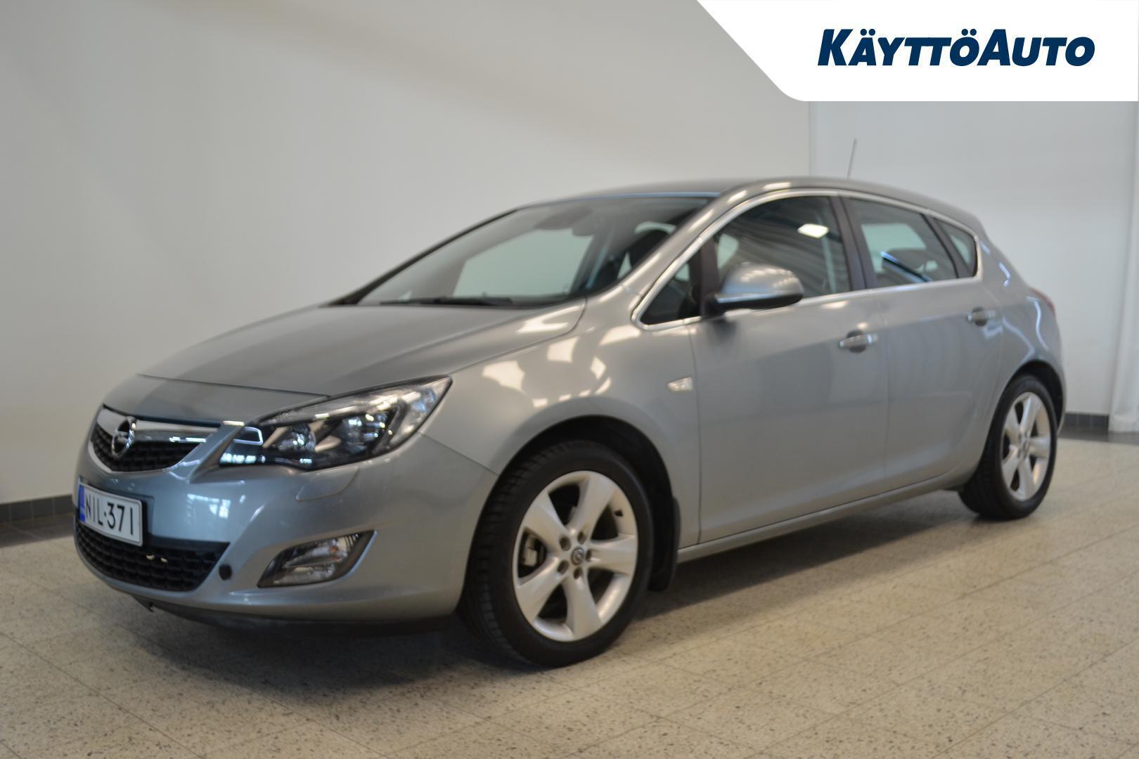Opel Astra 2013, photo 2/26