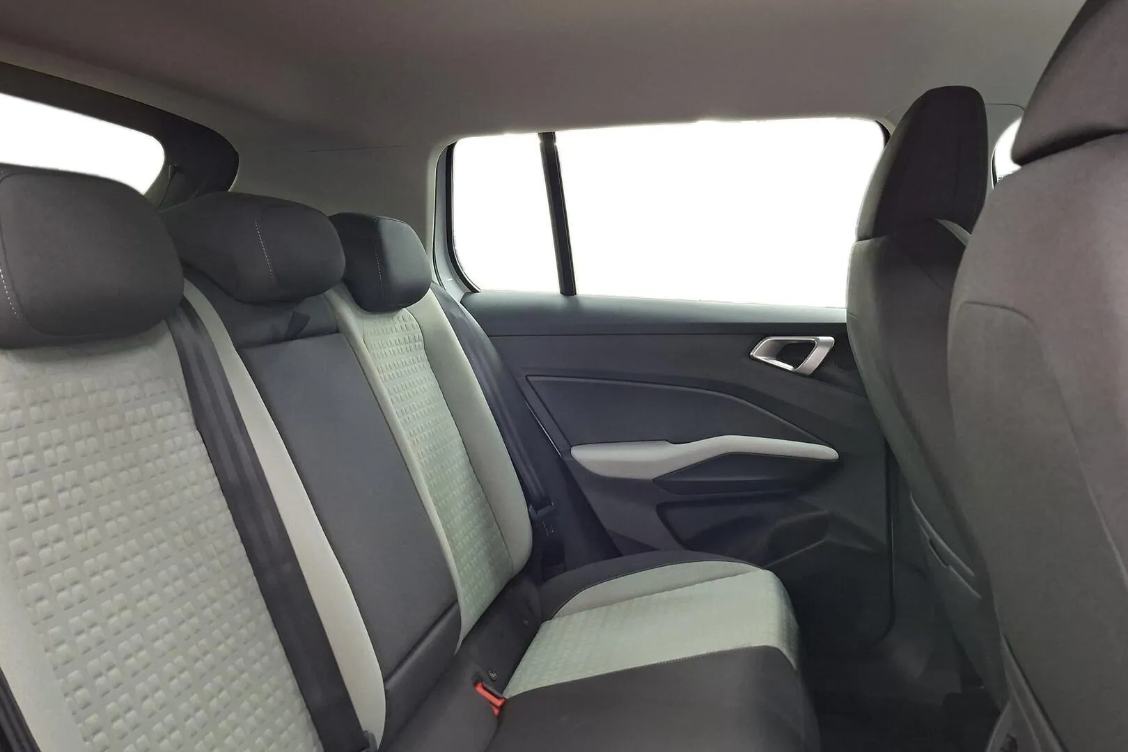 Skoda Epiq LTS-557 carousel image