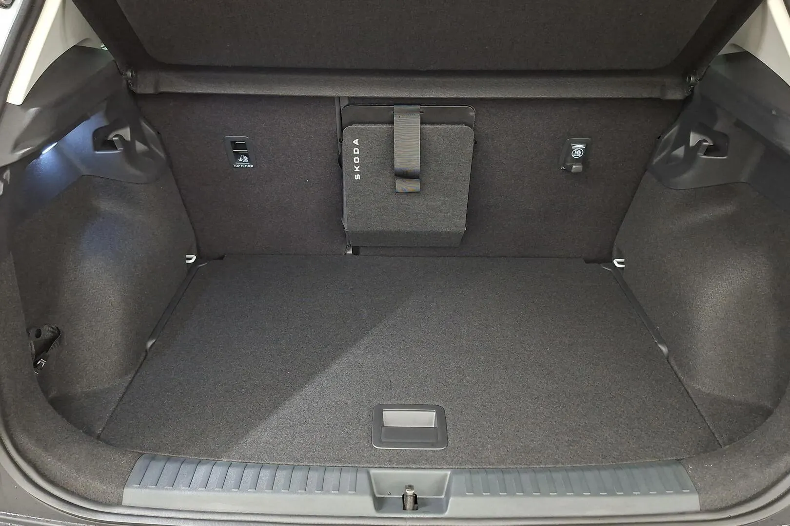 Skoda Epiq LTS-557 carousel image