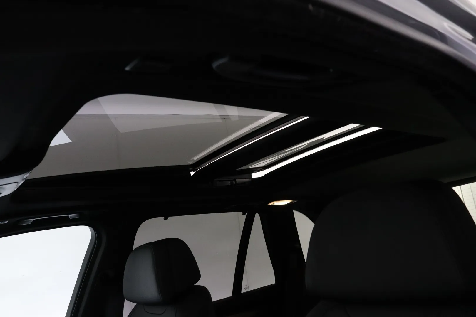 BMW X5 KTT-138 carousel image