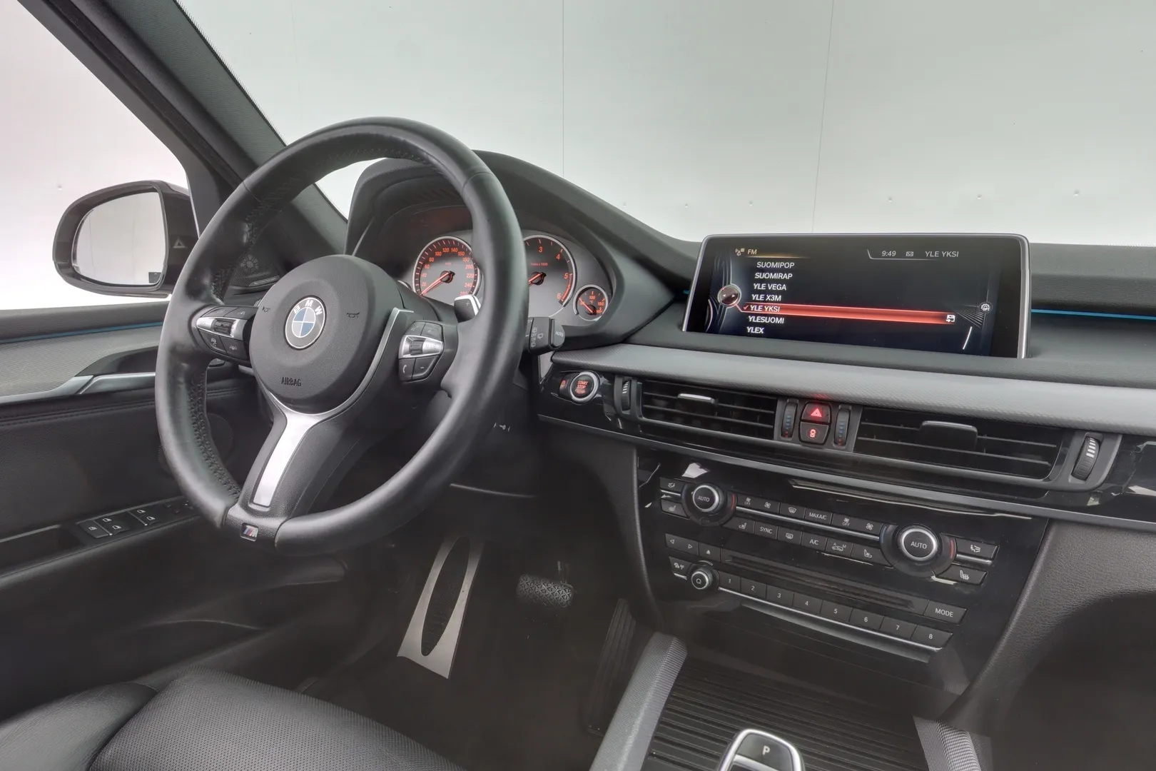 BMW X5 KTT-138 carousel image