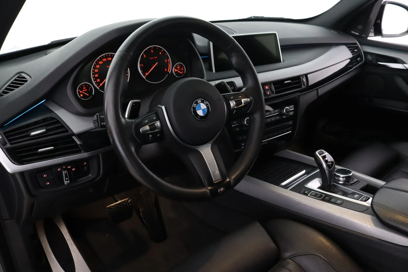 BMW X5 KTT-138 carousel image