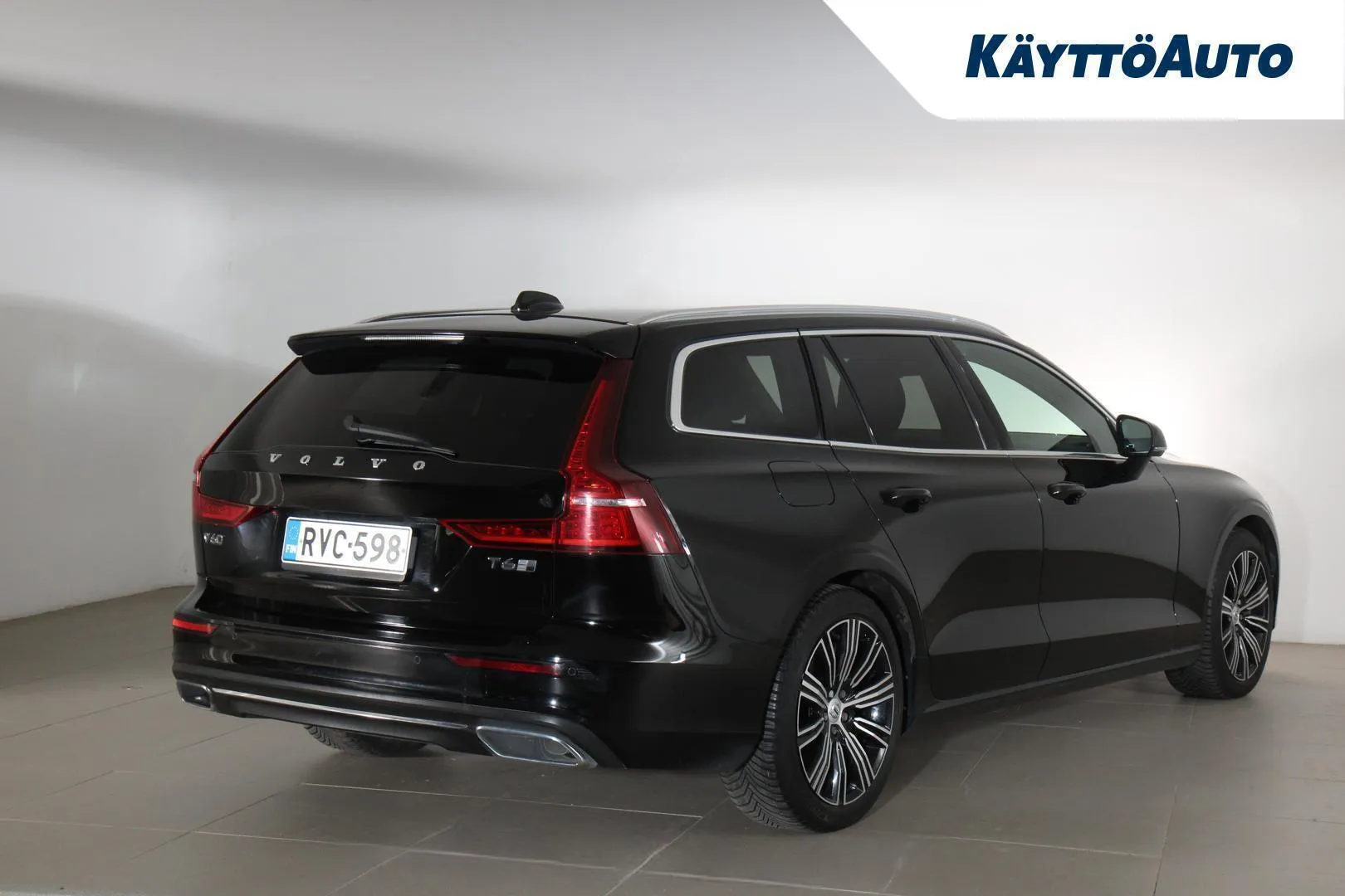 Volvo V60 RVC-598 carousel image