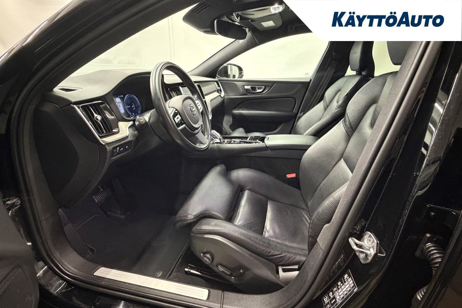 Volvo V60 2020, kuva 7/24