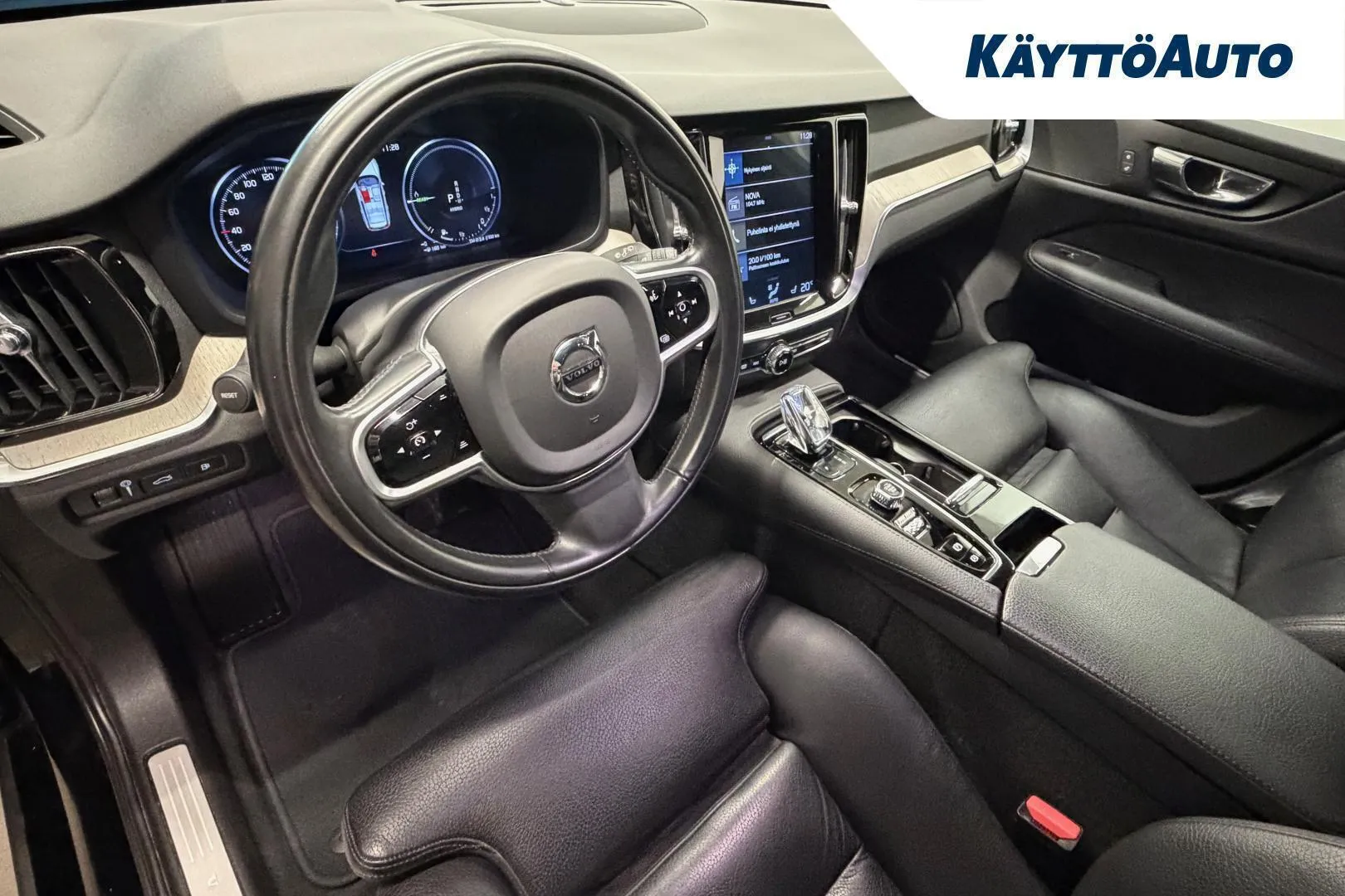 Volvo V60 RVC-598 carousel image