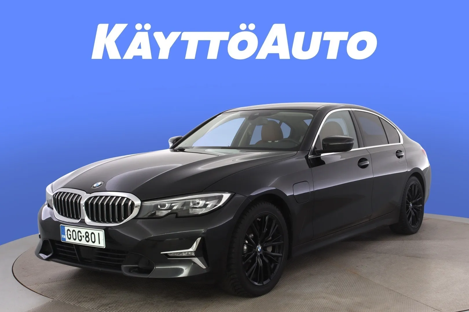 BMW 330 GOG-801 carousel image