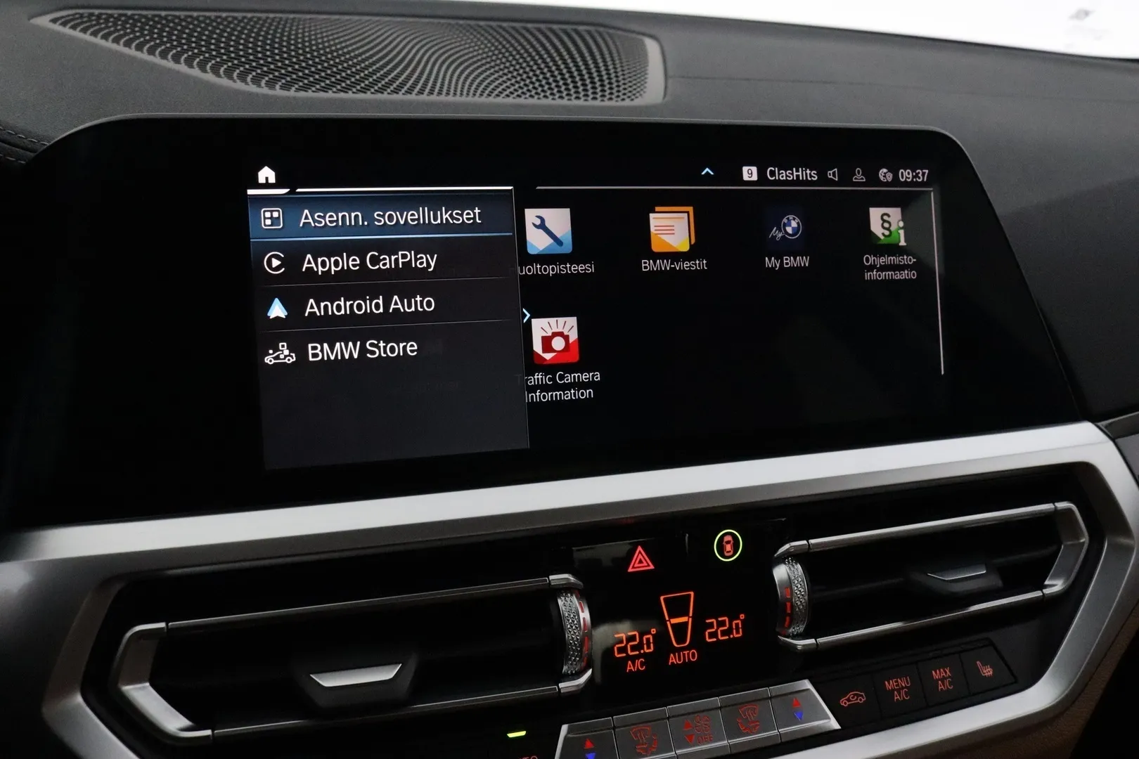 BMW 330 GOG-801 carousel image