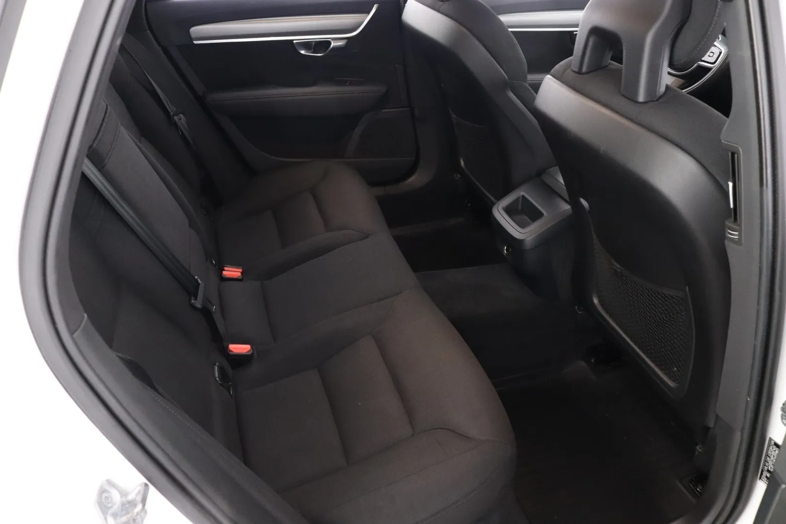 Volvo V90 MMU-861 carousel image