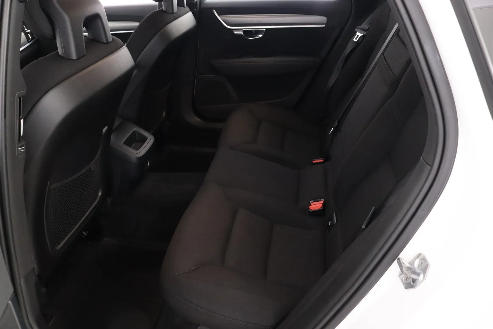 Volvo V90 MMU-861 carousel image