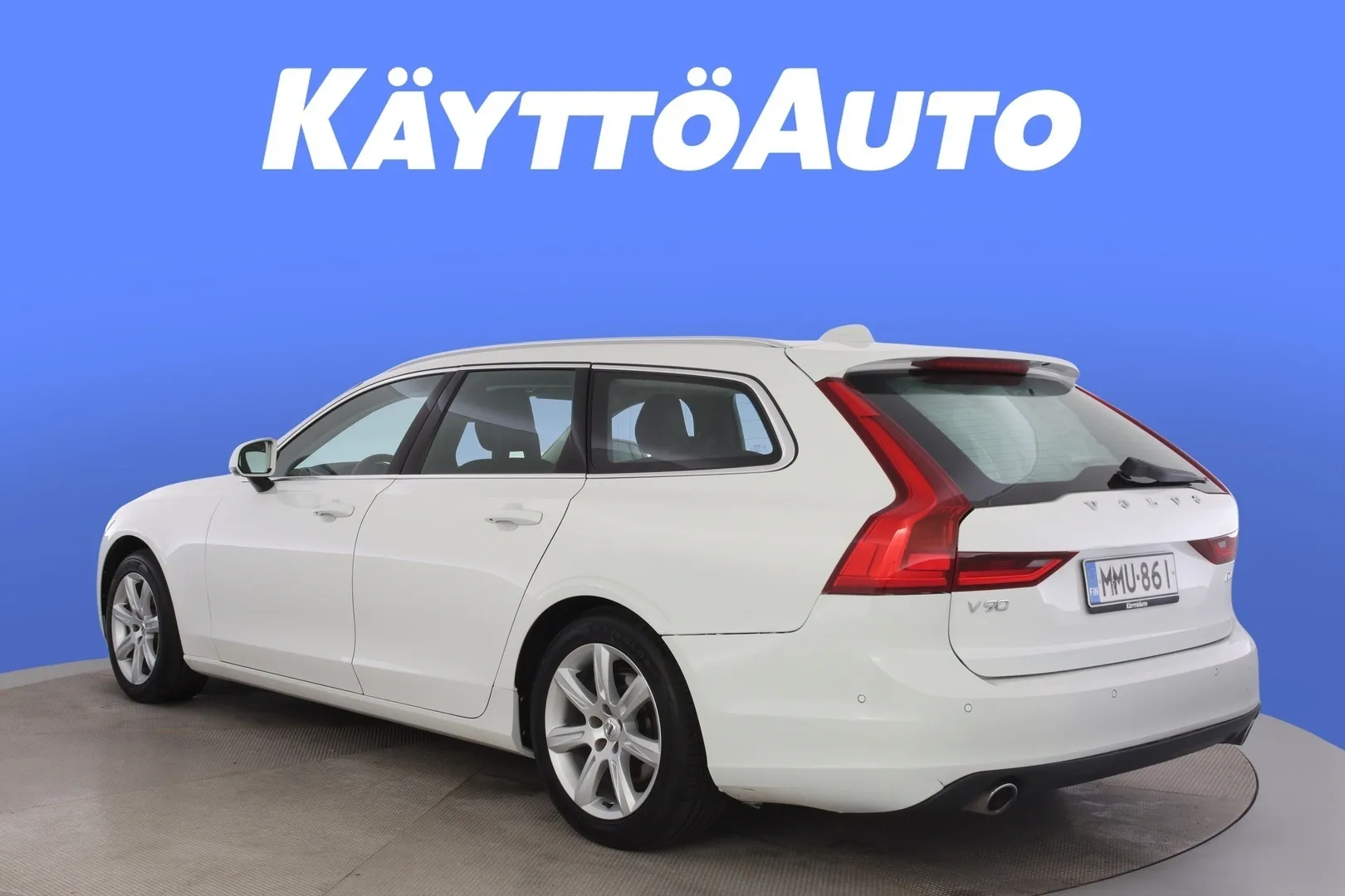 Volvo V90 MMU-861 carousel image